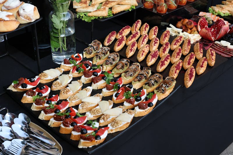 mod pizza catering spread for events